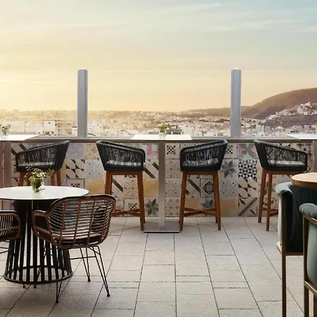 Hotell El Atico Tenerife 3*
